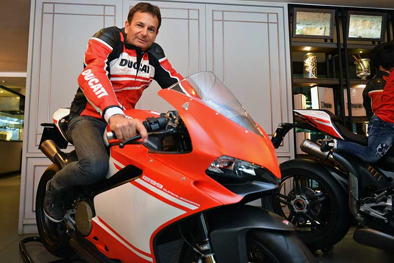 5 เศรษฐี ผู้ครอบครองสุดยอดรถซุปเปอร์ไบค์ Ducati 1299 Superleggera 5 คัน ในประเทศไทย | MOTOWISH 66