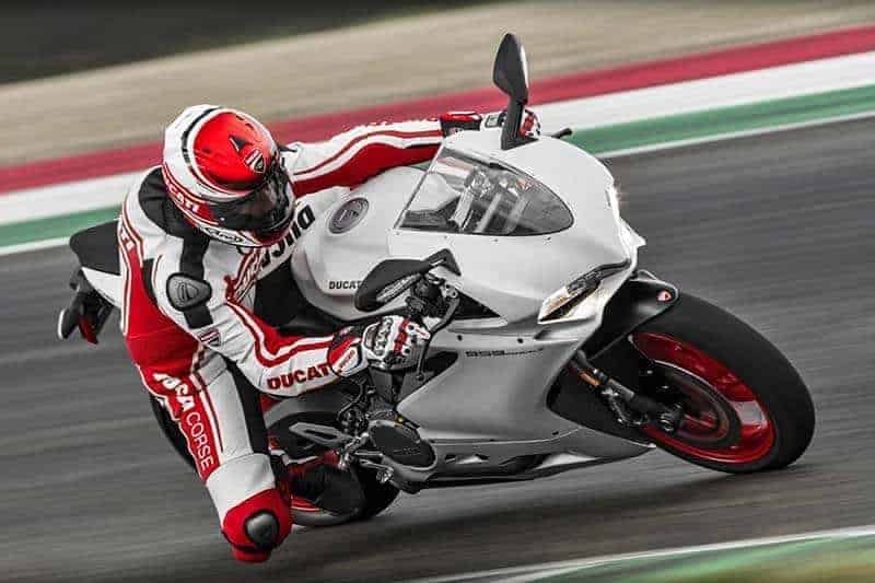 เตรียมตัวรับน้องใหม่ กับ  Ducati 959 Panigale “Corse Edition” 2018 | MOTOWISH 102