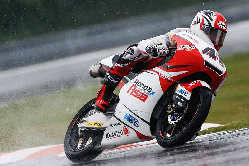 ชิพ นครินทร์ ซิวท็อปเทน Moto3 2017 CzechGP จบเรซติดโผเก็บ 6 แต้ม แฟนๆเชียร์ลั่นไม่ผิดหวัง!!! | MOTOWISH 16