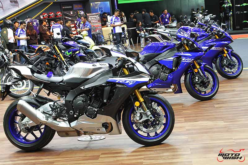 เร้าใจสุดๆ เปิดราคา Yamaha X-Max 300 ครั้งแรกในประเทศไทย 1.68 แสนบาท (Big Motor Sale 2017) | MOTOWISH 39