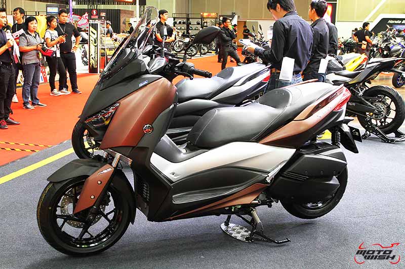 เร้าใจสุดๆ เปิดราคา Yamaha X-Max 300 ครั้งแรกในประเทศไทย 1.68 แสนบาท (Big Motor Sale 2017) | MOTOWISH 41