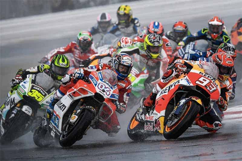 ย้อนหลังการแข่งขัน MotoGP 2017 สนามที่ 13 Misano Circuit ความมันส์ที่ชุ่มฉ่ำสไลด์กลางสายฝน | MOTOWISH 4