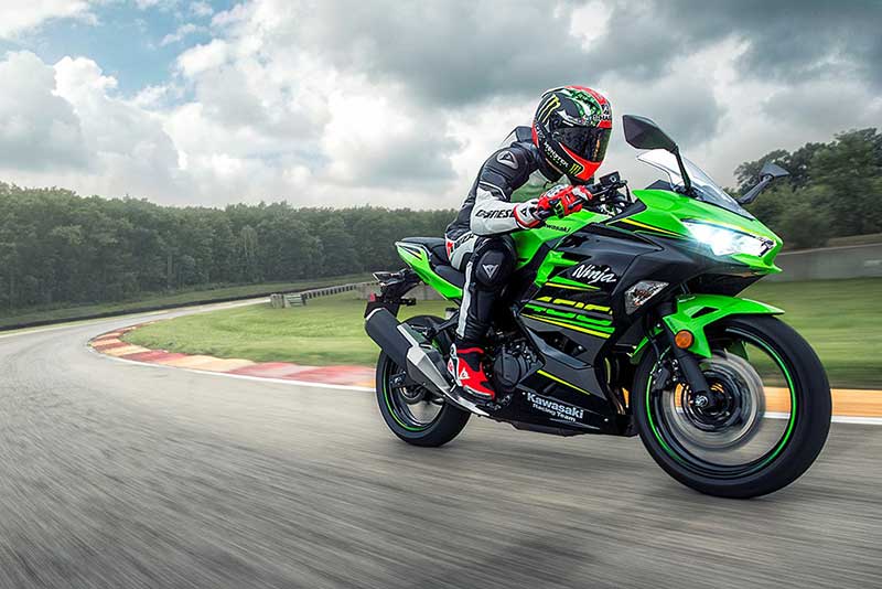 เปิดตัว Kawasaki Ninja 400 2018 ชมครบๆ สเป็ค, รูป, วิดีโอ | MOTOWISH 65