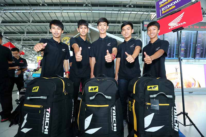 A.P. Honda ส่งสุดยอด 5 นักบิดดาวรุ่งบุกเซปังชิงสิทธิ์ Asia Talent Cup 2018 | MOTOWISH 61