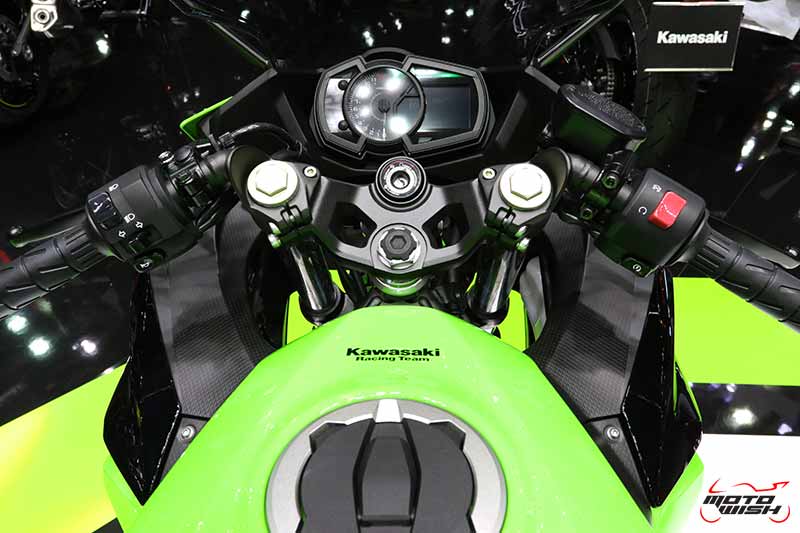 Kawasaki เปิดตัวรถใหม่ 7 รุ่น พร้อมกระหน่ำโปรโมชั่นแรงส่งท้ายปี (Motor Expo 2017) | MOTOWISH 49