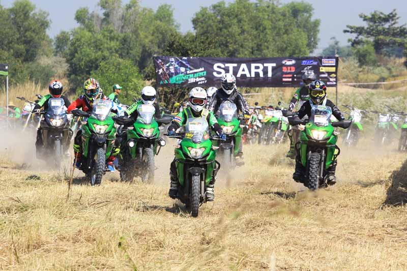 ซัดกันฝุ่นตลบกับการแข่งขัน Kawasaki Enduro 3 Hrs. 2017 สนามสุดท้าย พร้อมผลการแข่งขัน | MOTOWISH 32