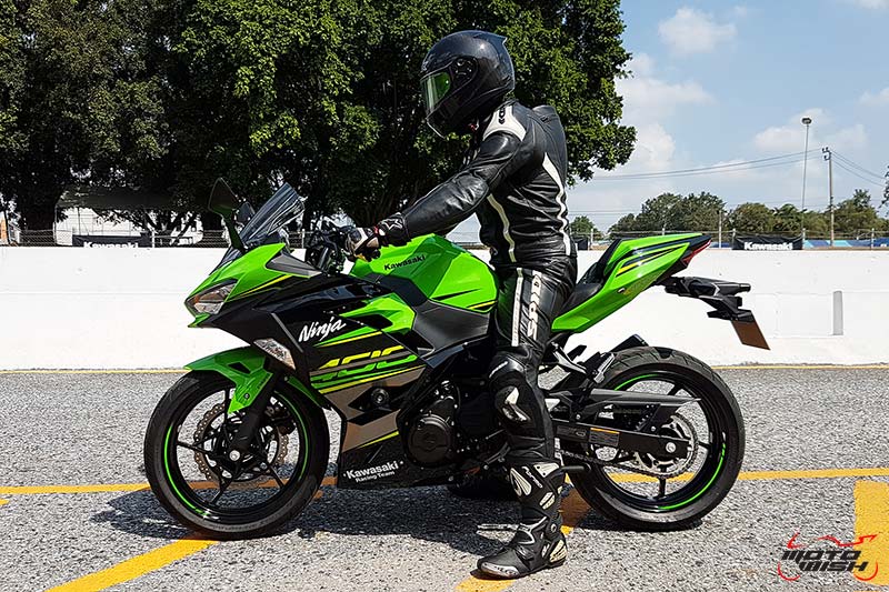 รีวิว New Kawasaki Ninja 400 : 2018 มีดีมากกว่าที่ตาเห็น ช่วงล่างจัดเต็มพิกัดความแรง | MOTOWISH 67