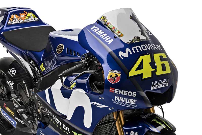 ปล่อยท่วงทำนองเร้าๆ เคล้าเสียงดนตรี กับการเปิดตัวอสูรกายค่ายน้ำเงิน Yamaha YZR-M1 2018 | MOTOWISH 53