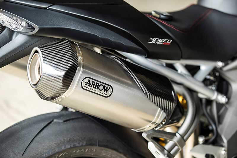 Triumph เผยโฉม Speed Triple S และ RS ใหม่ อัพเกรดอุปกรณ์ล้ำ เติมขุมพลังแบบจัดเต็ม | MOTOWISH 41