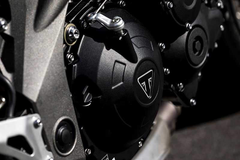 Triumph เผยโฉม Speed Triple S และ RS ใหม่ อัพเกรดอุปกรณ์ล้ำ เติมขุมพลังแบบจัดเต็ม | MOTOWISH 47