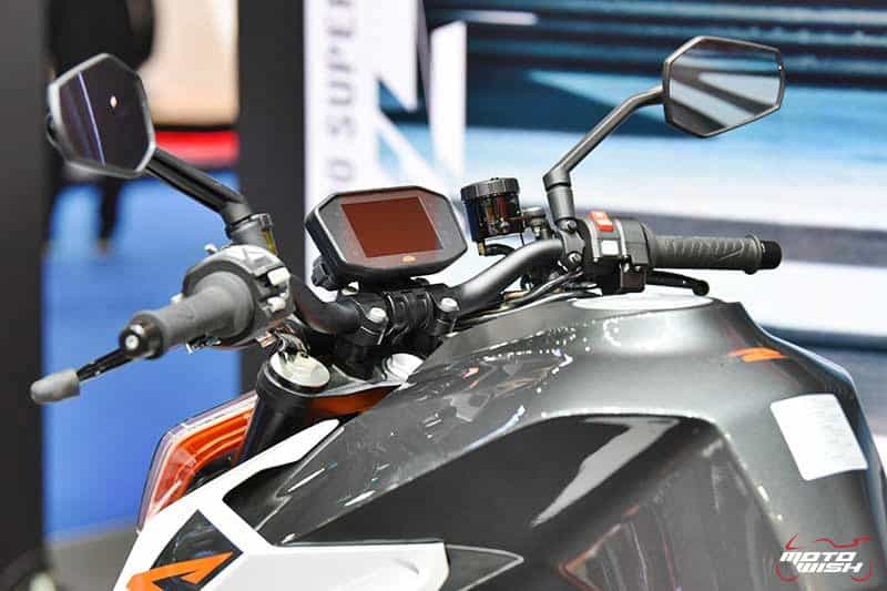 KTM เปิดตัว 1290 SUPER DUKE R 2018 อสูรกายทางเรียบตัวโหด (Motor Show 2018) | MOTOWISH 49