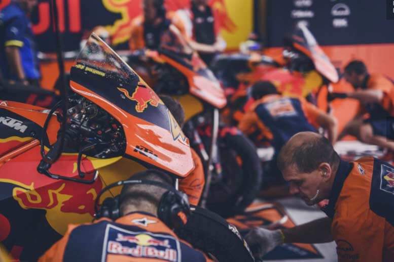 ปิดดีลเรียบร้อย! “KTM” จับมือ “Tech3” ขี่ RC16 ลุย MotoGP ปี 2019 | MOTOWISH 49