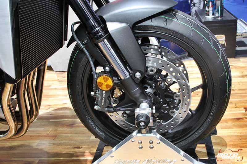 เผยโฉม Honda CB1000R นีโอ สปอร์ต คาเฟ่ รุ่นพี่ ดีกรีไม่ธรรมดา (Motor Show 2018) | MOTOWISH 3