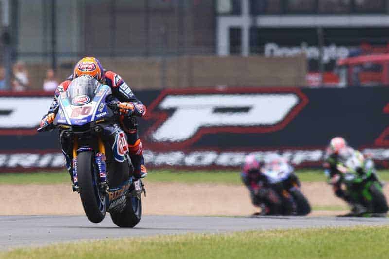 ย้อนหลังการแข่งขัน WorldSBK 2018 สนามที่ 6 Donington Park จะมันส์ขนาดไหนเมื่อยามาฮ่าได้แชมป์ | MOTOWISH