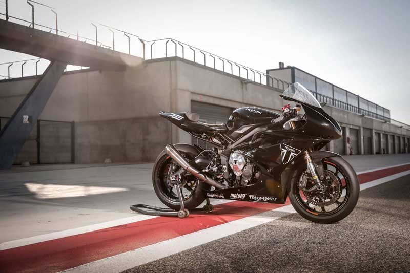 การทดสอบเครื่องยนต์ Triumph ครั้งแรก สำหรับใช้ในการแข่งขัน Moto2 ปี 2019 | MOTOWISH 1