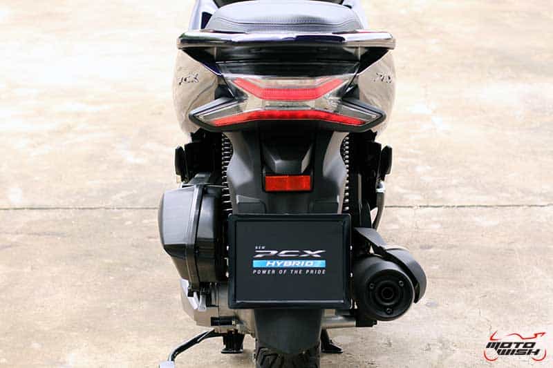 เปิดตัว New Honda PCX Hybrid 2018 ไฮบริดรุ่นแรกของโลก ราคาโปรโมชั่น 99,900 บาท | MOTOWISH 11