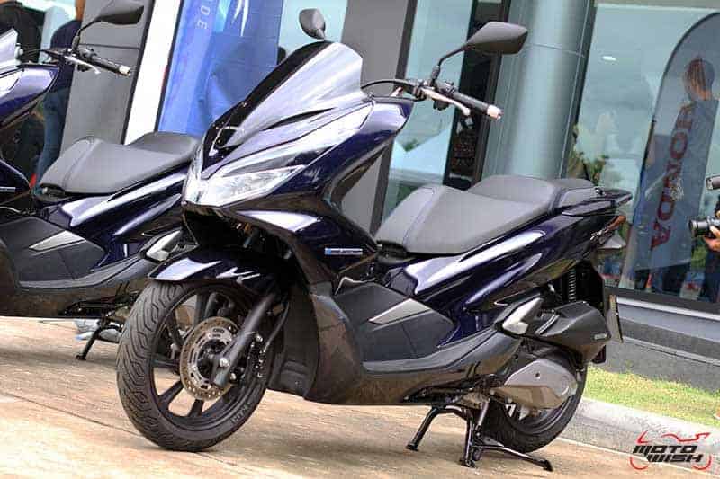 เปิดตัว New Honda PCX Hybrid 2018 ไฮบริดรุ่นแรกของโลก ราคาโปรโมชั่น 99,900 บาท | MOTOWISH 14