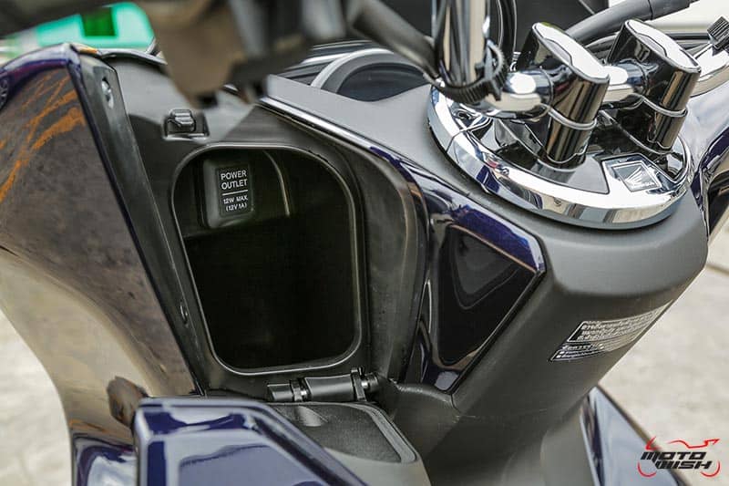 รีวิว Honda PCX Hybrid 2018 เมื่อเสียงหัวใจ...ดังกว่าเสียงเครื่องยนต์ | MOTOWISH 25