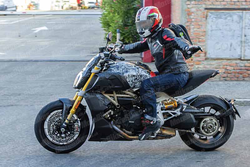 ส่องใกล้ๆ เห็นชัดกว่าเดิม รถต้นแบบ Ducati Diavel 2019 | MOTOWISH 2