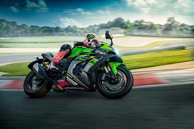 แรงไปอีก Kawasaki ZX-10R 2019 ปรับใหม่ ใส่แรงม้า มากขึ้น 3-4 ตัว | MOTOWISH 4