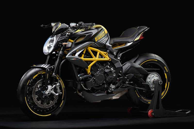 MV Agusta x Pirelli เกิดเป็น MV Agusta Dragster 800 RR Pirelli ผลงานสุดสะพรั่งของ 2 บริษัทชั้นนำอิตาลี | MOTOWISH 2