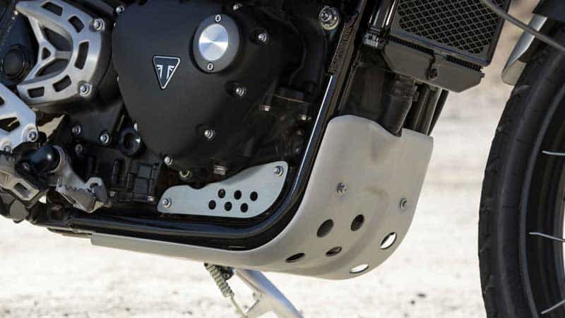 Triumph เปิดตัว 2019 Scrambler 1200 XC และ 1200 XE | MOTOWISH 17