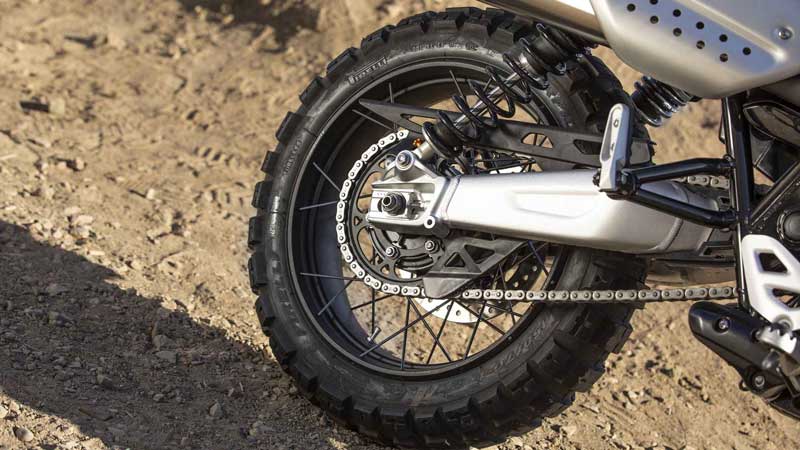 Triumph เปิดตัว 2019 Scrambler 1200 XC และ 1200 XE | MOTOWISH 20