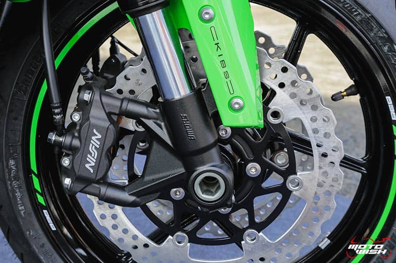 รีวิว Kawasaki Ninja ZX-6R 2019 #DNA จากสนามแข่ง สู่ความเร้าใจบนท้องถนน | MOTOWISH 11