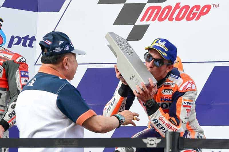 อัพเดท คะแนนสะสมนักแข่ง MotoGP 2018 หลังจบการแข่งขันสนามที่ 15 สนามช้างฯ ประเทศไทย | MOTOWISH