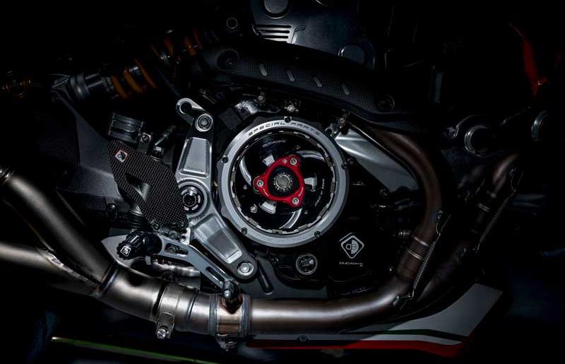 Ducati Monster 1200 Tricolore โดยสำนักแต่ง Motovation | MOTOWISH 6
