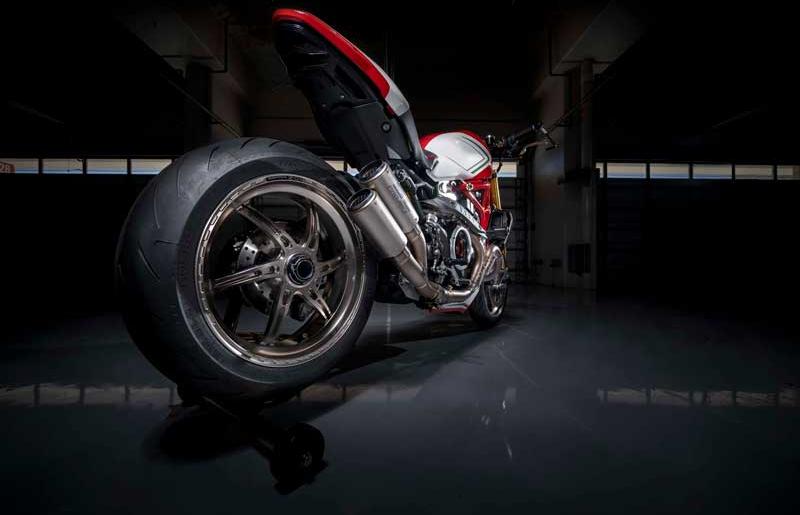 Ducati Monster 1200 Tricolore โดยสำนักแต่ง Motovation | MOTOWISH 13
