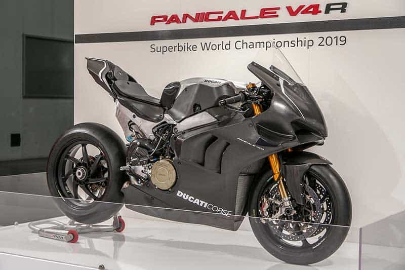 Ducati Panigale V4 RS19 รถแข่งสุดล้ำ พร้อมระห่ำศึก WorldSBK | MOTOWISH 2