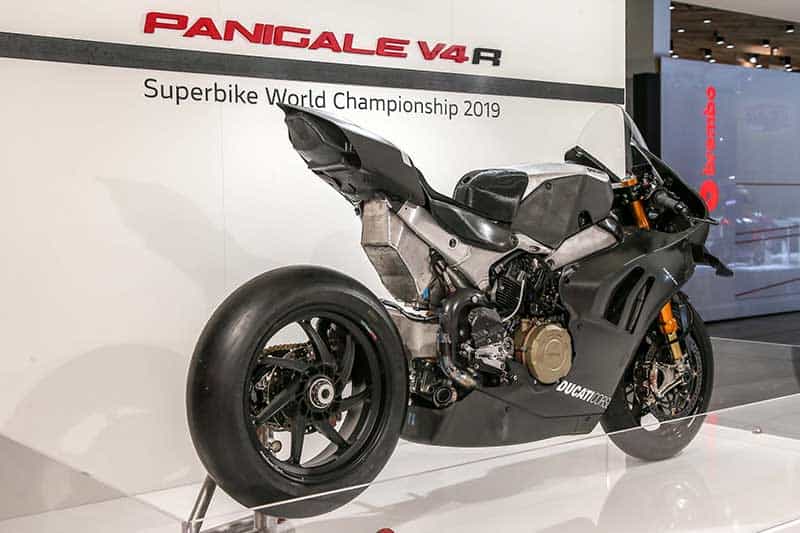 Ducati Panigale V4 RS19 รถแข่งสุดล้ำ พร้อมระห่ำศึก WorldSBK | MOTOWISH 4