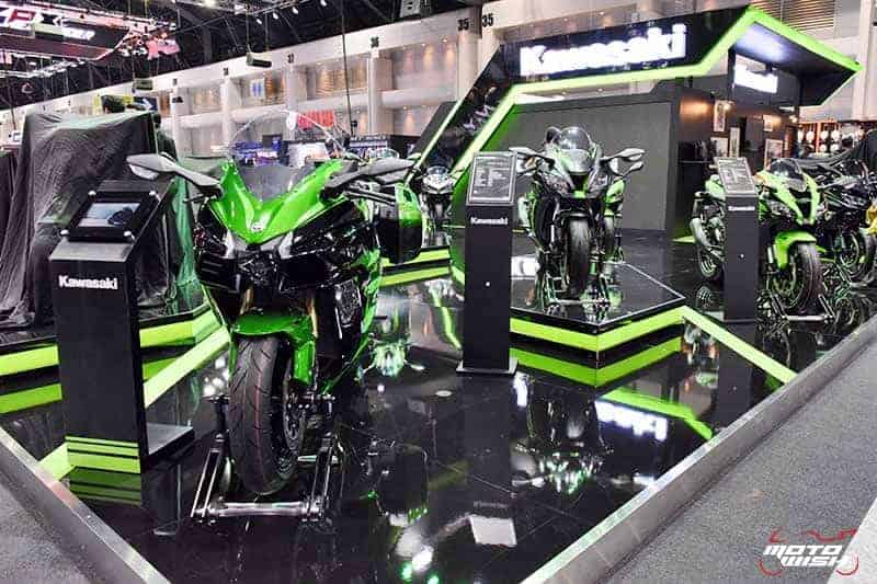 Kawasaki เปิดตัว All New Z400, Z250 พร้อมจัดโปรโมชั่นแรงทุกรุ่นส่งท้ายปี Motor Expo 2018 | MOTOWISH 4