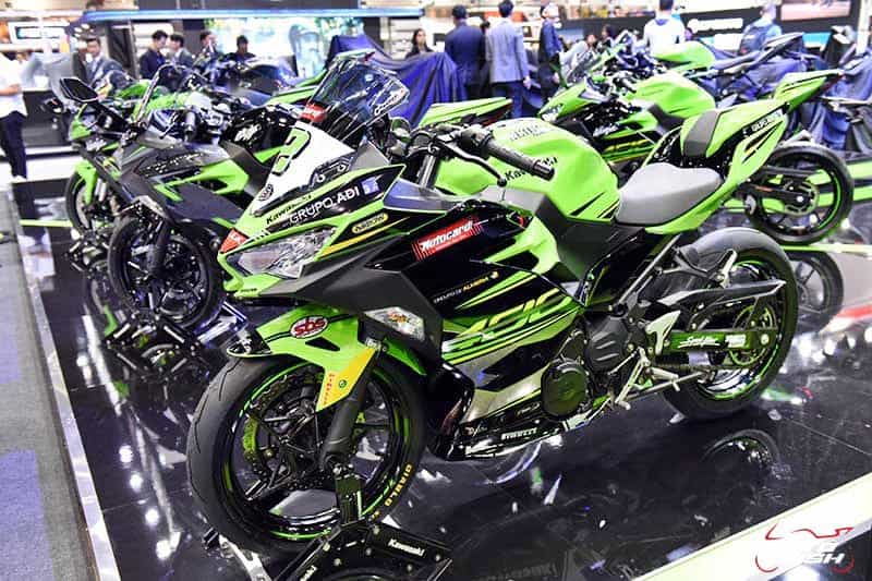 Kawasaki เปิดตัว All New Z400, Z250 พร้อมจัดโปรโมชั่นแรงทุกรุ่นส่งท้ายปี Motor Expo 2018 | MOTOWISH 2