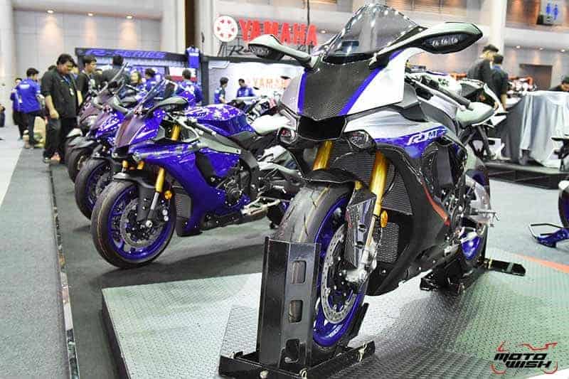 “ยามาฮ่า” เปิดตัว XMAX 300 และ MT Concept Bike พร้อมจำหน่าย MT-15 อย่างเป็นทางการ ขนโปรโมชั่นแรงเว่อร์มาในงาน Motor Expo 2018 | MOTOWISH 6