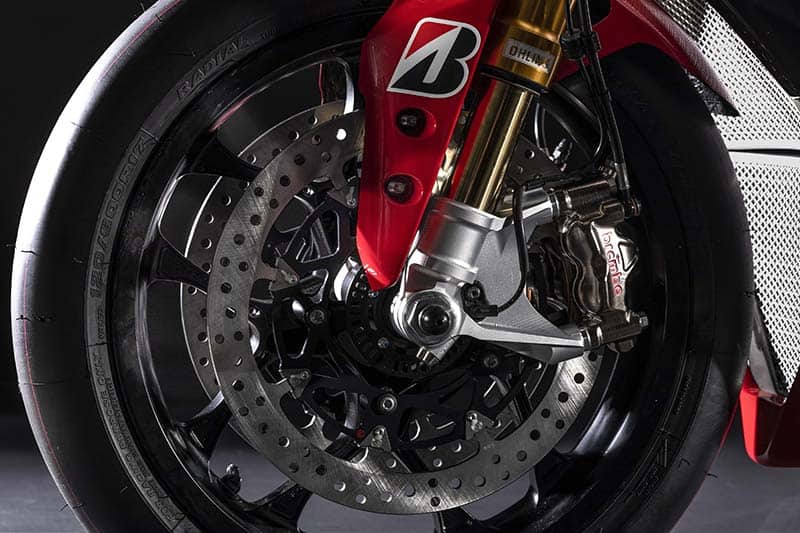 Yamaha YZF-R1 GYTR ฉลองครบรอบ 20 ปี สเป็คตัวแข่ง ชุดแต่งโหดมาตั้งแต่เกิด ผลิต 20 คันในโลก | MOTOWISH 6