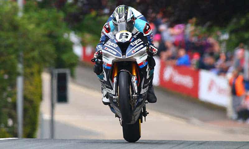 สมรภูมิเดนตาย  Isle of Man TT ประกาศปฏิทินการแข่งขันอย่างเป็นทางการสำหรับปี 2019 แล้ว | MOTOWISH 2