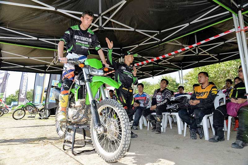 สนามสุดท้ายปิดฤดูกาล ดุเดือด เร้าใจ  “Kawasaki Enduro 3 Hrs. สนามที่ 5 ณ บ่อดิน มีนบุรี” | MOTOWISH 3