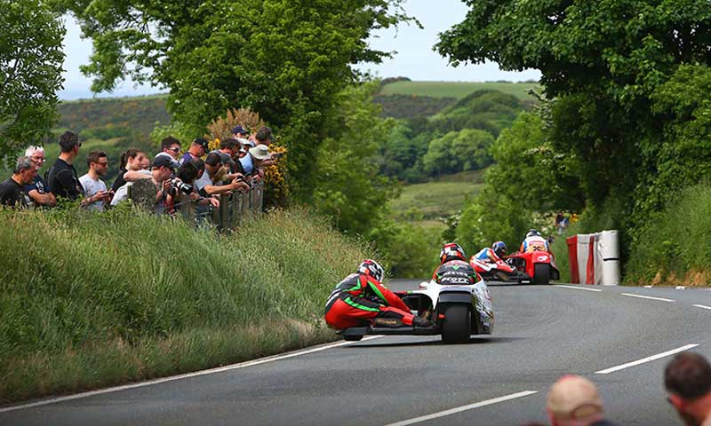 สมรภูมิเดนตาย  Isle of Man TT ประกาศปฏิทินการแข่งขันอย่างเป็นทางการสำหรับปี 2019 แล้ว | MOTOWISH 3