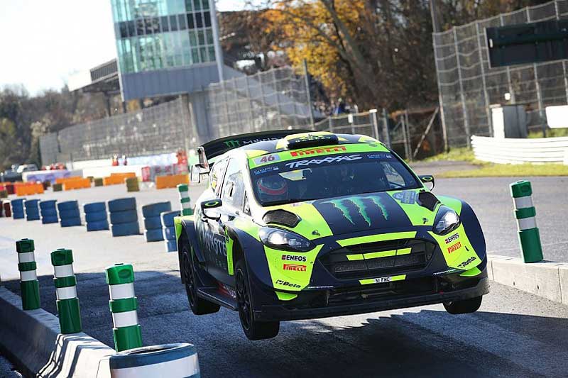 "รอสซี่" โชว์เก๋าขับสี่ล้อ คว้าแชมป์รายการ Monza Rally Show 2018 | MOTOWISH