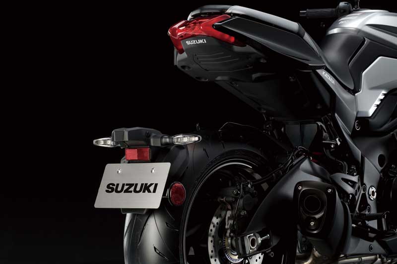 อดีตนักแข่งโมโตจีพี "โนบุทสึ อาโอกิ" ควบ Suzuki Katana สัมผัสฟิลลิ่งบนถนนในญี่ปุ่น | MOTOWISH 1