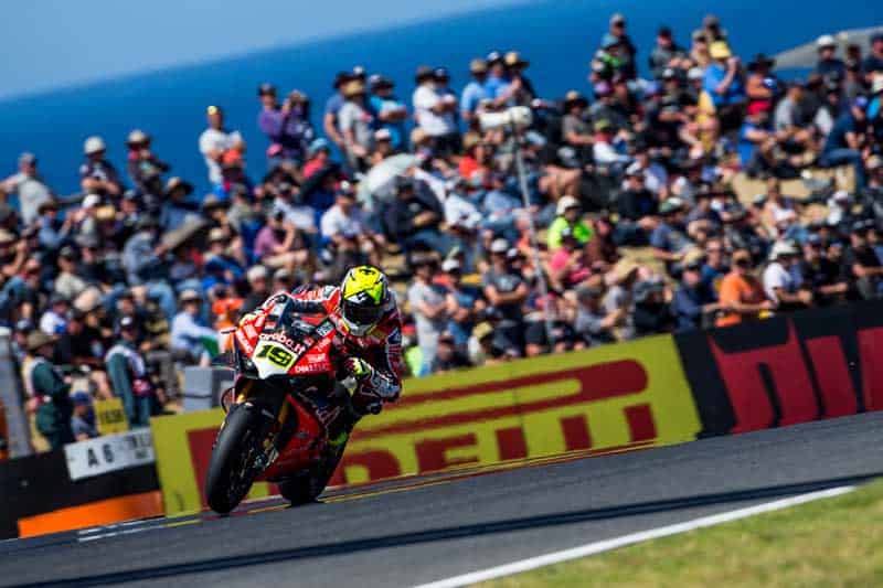 ย้อนหลังการแข่งขัน WorldSBK 2019 สนามที่ 1 "เบาติสต้า" หวด V4R เหมาแชมป์ทิ้ง "เรีย" เป็นทุ่ง | MOTOWISH 3