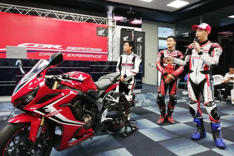 สัมผัสสุดยอดประสบการณ์ขับขี่ CBR Series Circuit Experience แบบชุดใหญ่กับเซเลบฯชื่อดัง | MOTOWISH 5