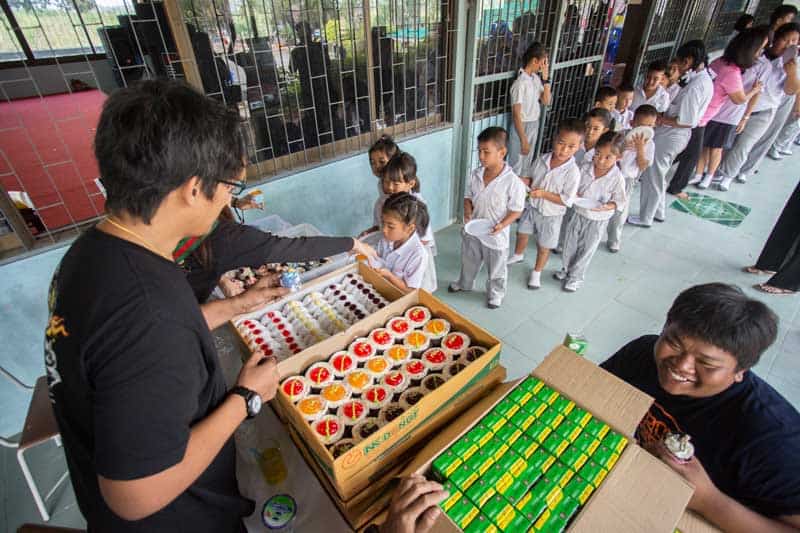 ซ้อนท้ายสำนักแต่งรถชื่อดังทั้ง 7 ไปร่วมกิจกรรม Ride Strong To Ratchaburi By Caltex | MOTOWISH 3