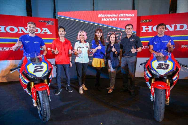 A.P. Honda จัดมีต แอนด์ กรี๊ด นักบิดระดับโลก WorldSBK "ลีออน คาเมียร์" และ "เรียวอิชิ คิโยนาริ" | MOTOWISH 3