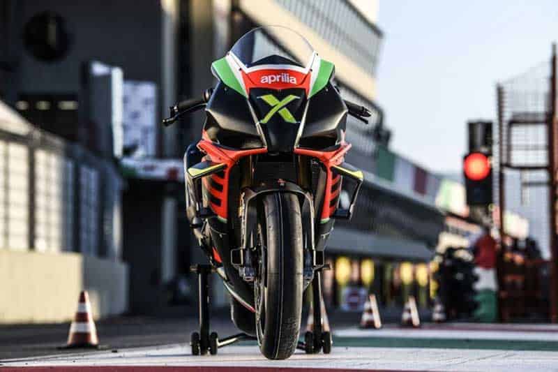 Aprilia RSV4 X รถลิมิเต็ดตัวกลั่น ลั่น 225 แรงม้า ฉลองครบรอบ 10 ปี ผลิตเพียง 10 คัน | MOTOWISH 5