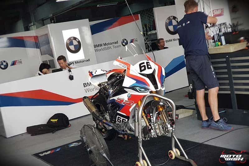 เจาะภาพ BMW S1000RR WorldSBK 2019 คันจริง โหดสุดติ่ง เรชซิ่งสุดใจ | MOTOWISH 13