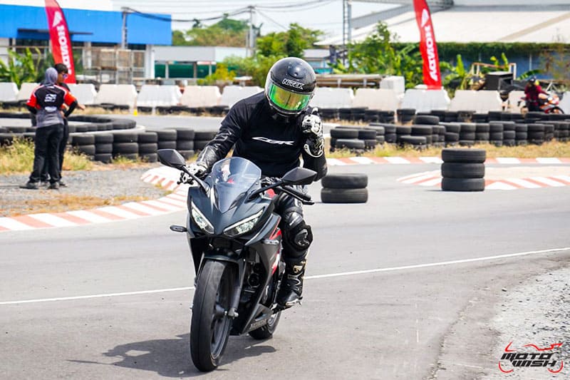 รีวิว Honda All New CBR150R 2019 สวย เฉียบ เฟี้ยว โช้คปรับได้ จะเอาไรอีกละ!! | MOTOWISH 6