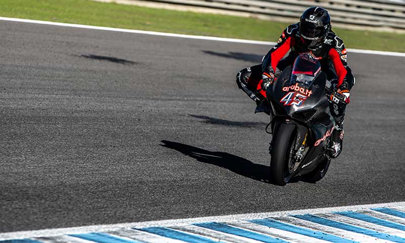 "สก็อต เรดดิ้ง" ลงทดสอบ Ducati V4R ตามโปรแกรม ก่อนลุยศึก British Superbike 2019 | MOTOWISH 2